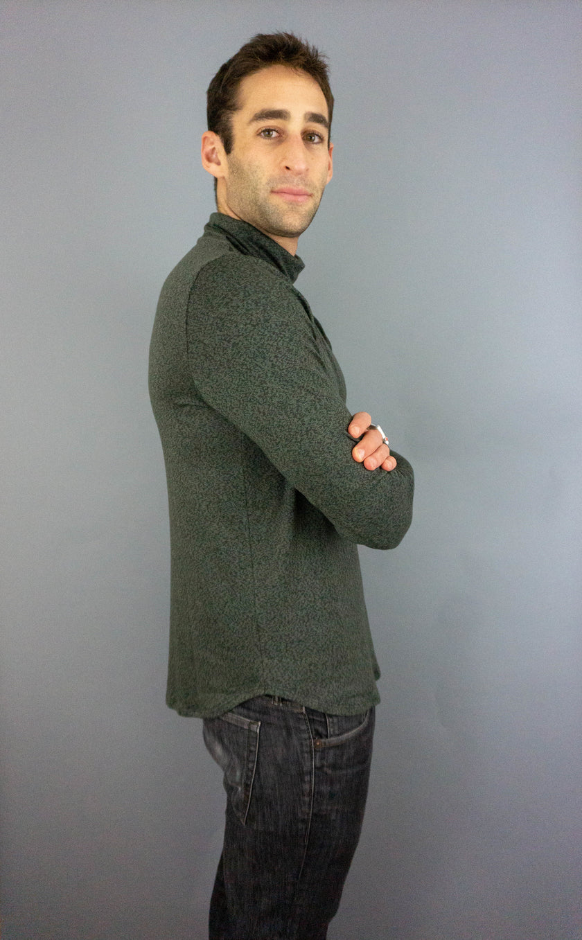The Turtle Puppy - Mens Turtleneck - Ivy/Green